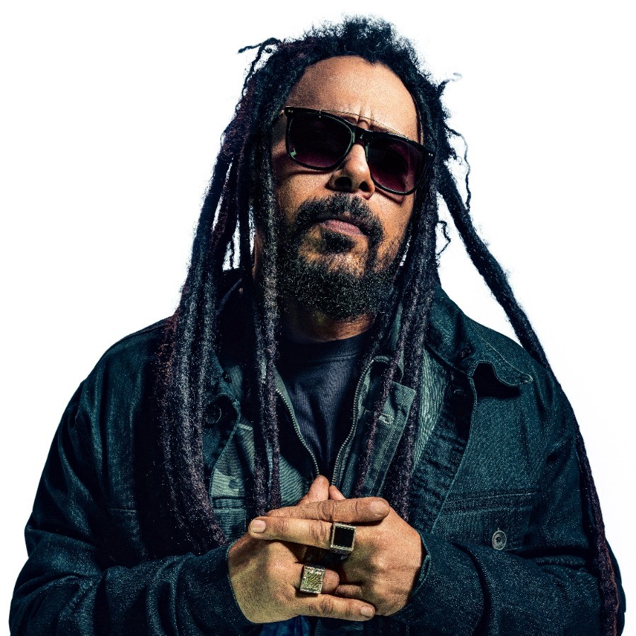 Marcelo Falcão, ex-vocalista d’O Rappa, faz show dia 26/10
